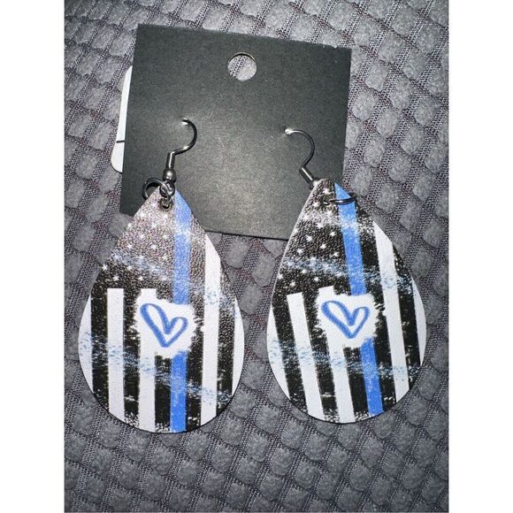 Back the Blue Teardrop American Flag Earrings Police - Picture 2 of 3